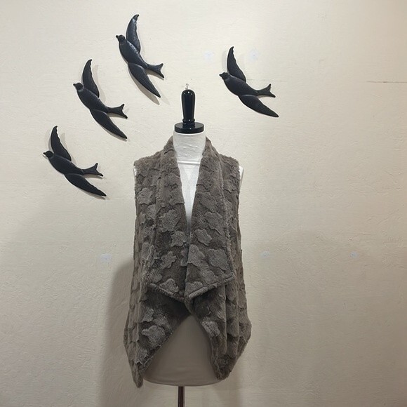 Anthropologie Elevenses Pelange Brown Faux Fur Open Front Vest - S - Picture 3 of 11